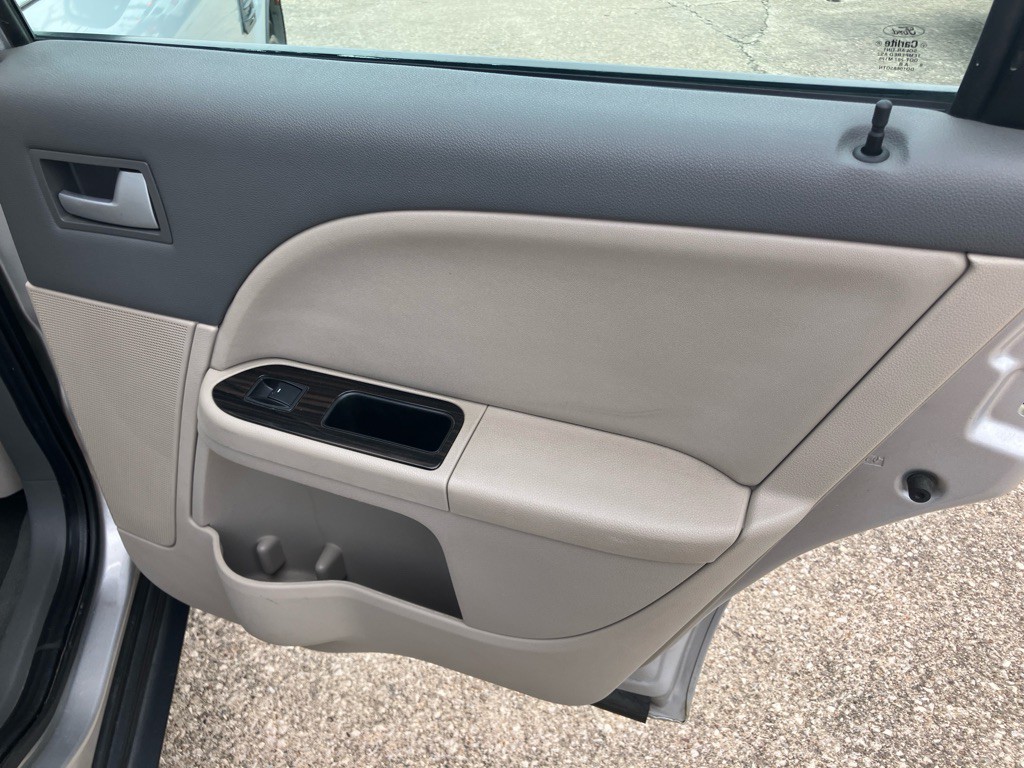2009 Mercury Sable Image 20
