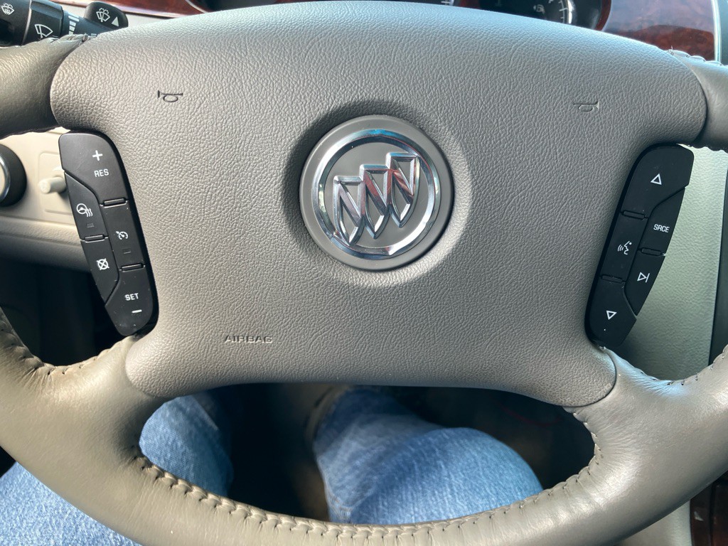 2007 Buick Lucerne Image 13