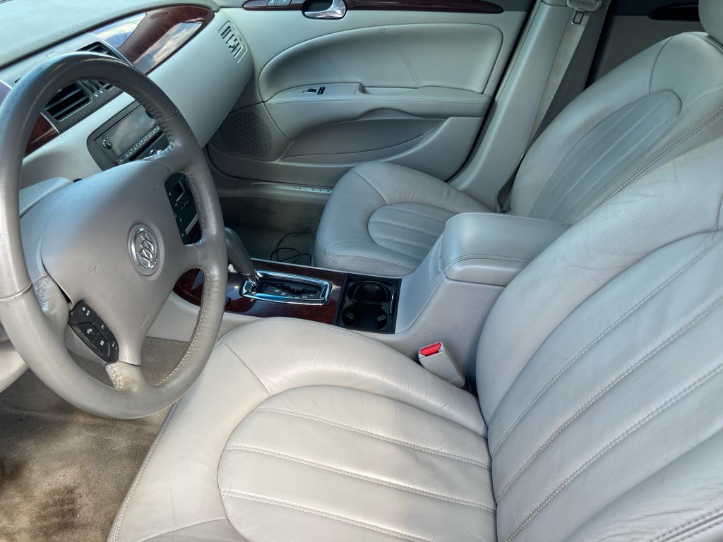 2007 Buick Lucerne Image 16