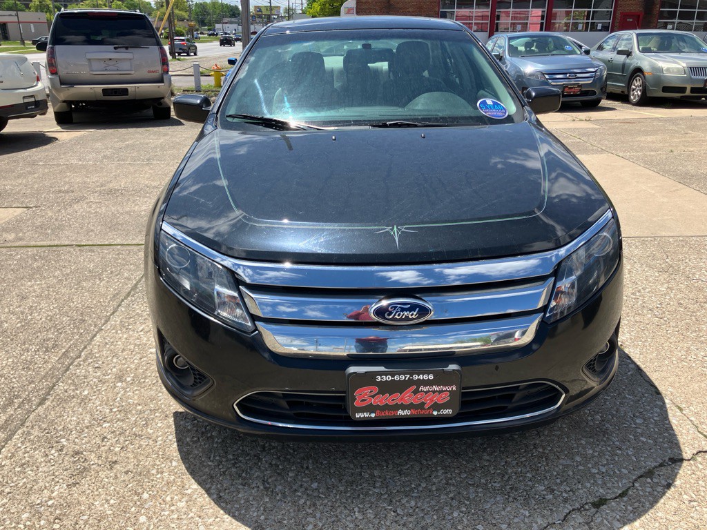 2010 Ford Fusion Image 2