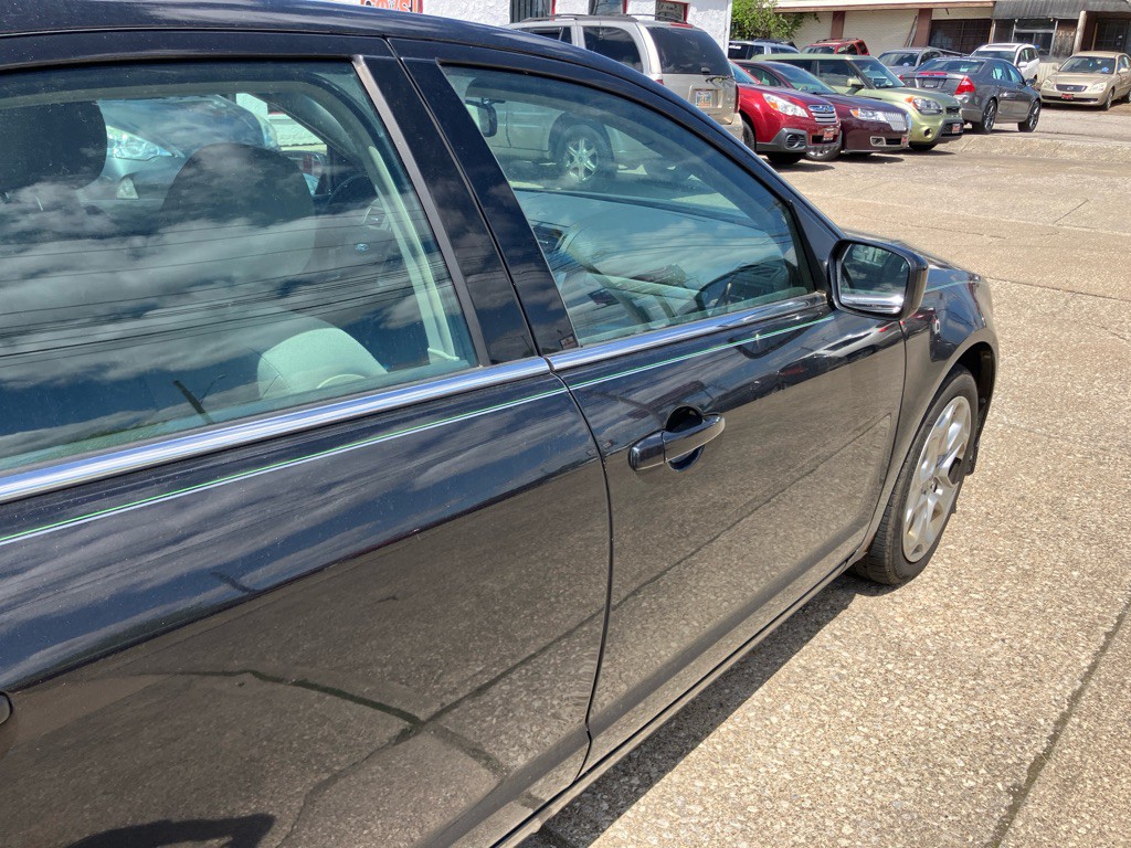 2010 Ford Fusion Image 9