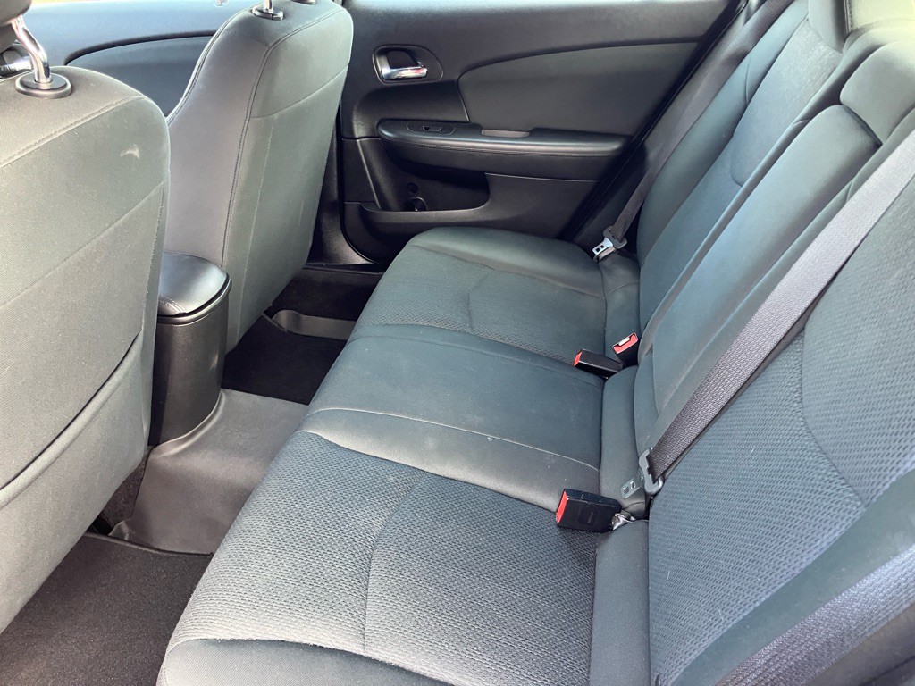 2012 Chrysler 200 Image 20