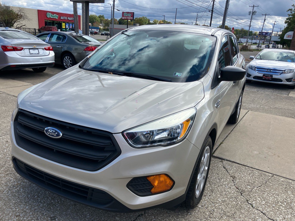 2017 Ford Escape Image 3