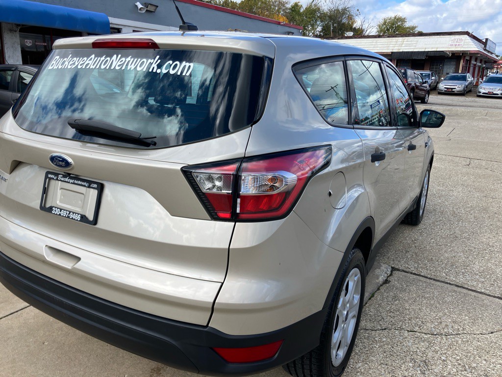 2017 Ford Escape Image 8