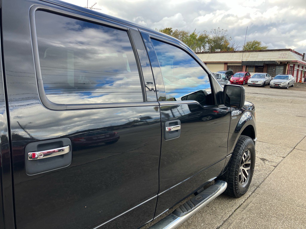 2013 Ford F-150 Image 9