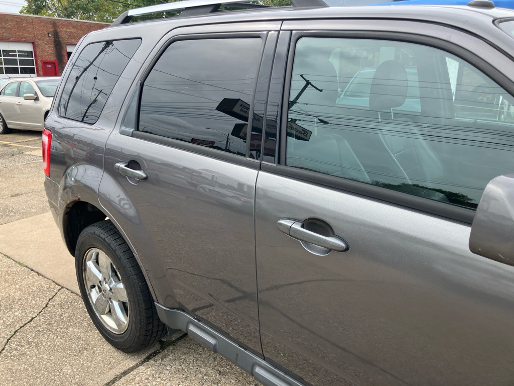 2011 Ford Escape Image 10