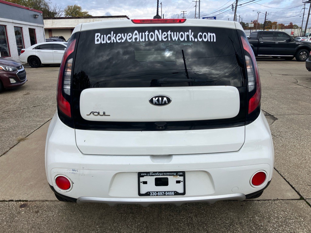 2017 Kia Soul Image 7