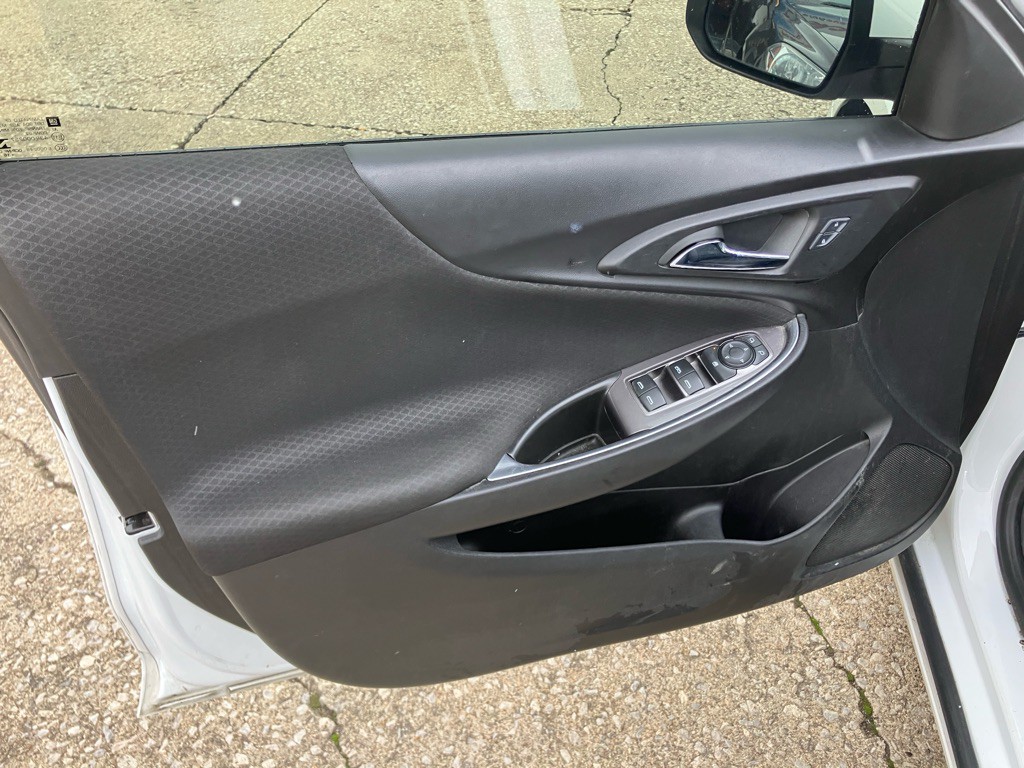 2016 Chevrolet Malibu Image 17