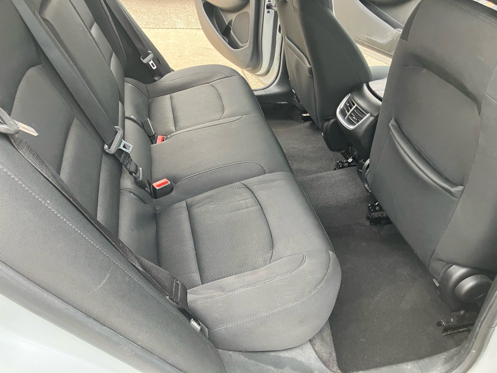 2016 Chevrolet Malibu Image 22