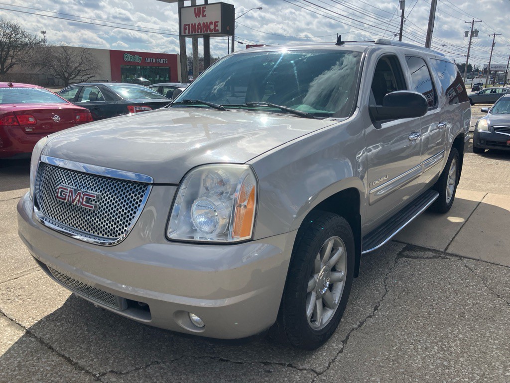2007 GMC Yukon Image 3