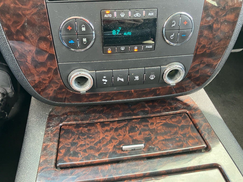 2007 GMC Yukon Image 16