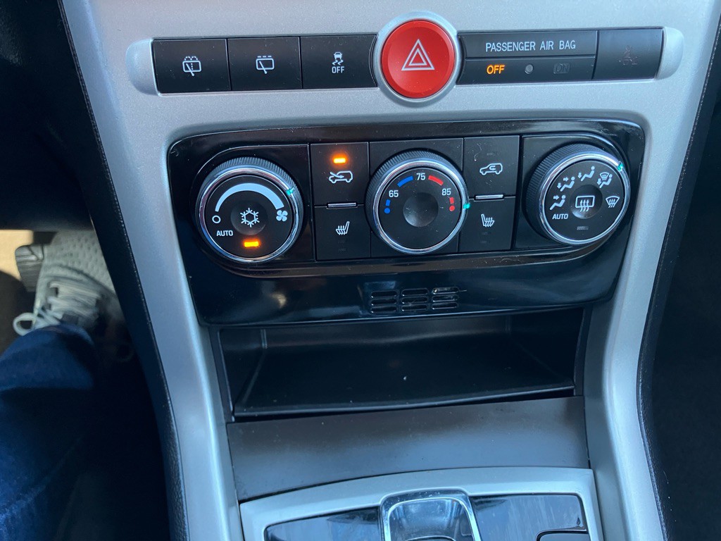 2012 Chevrolet Captiva Image 15