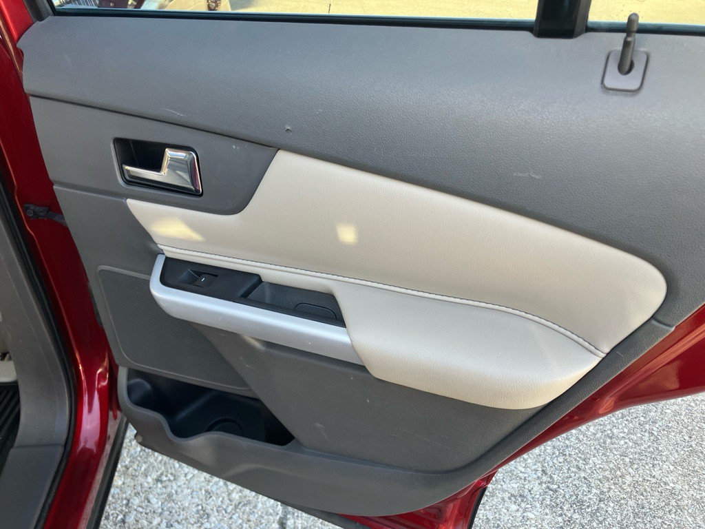 2014 Ford Edge Image 20