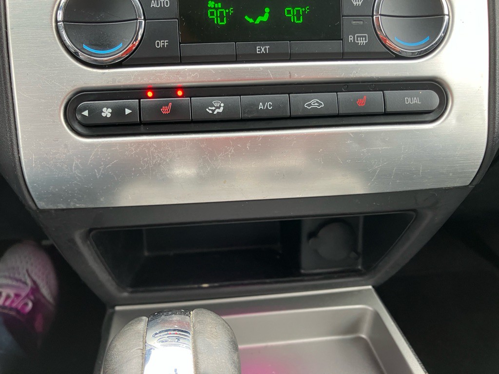 2010 Ford Edge Image 15