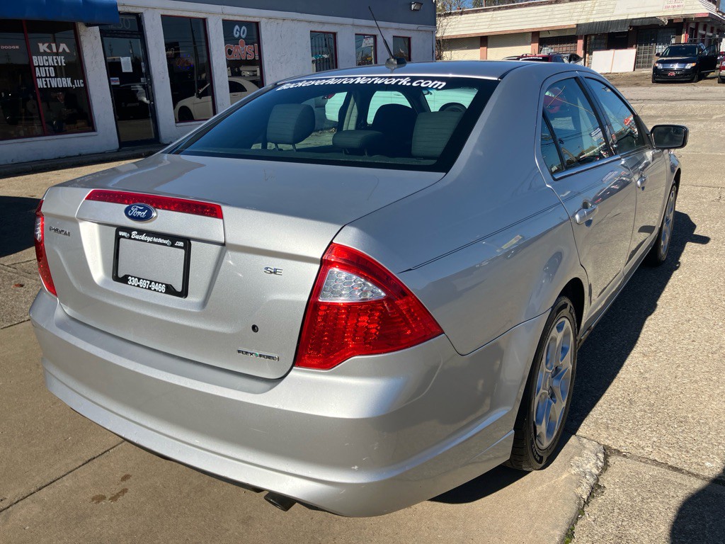 2011 Ford Fusion Image 8