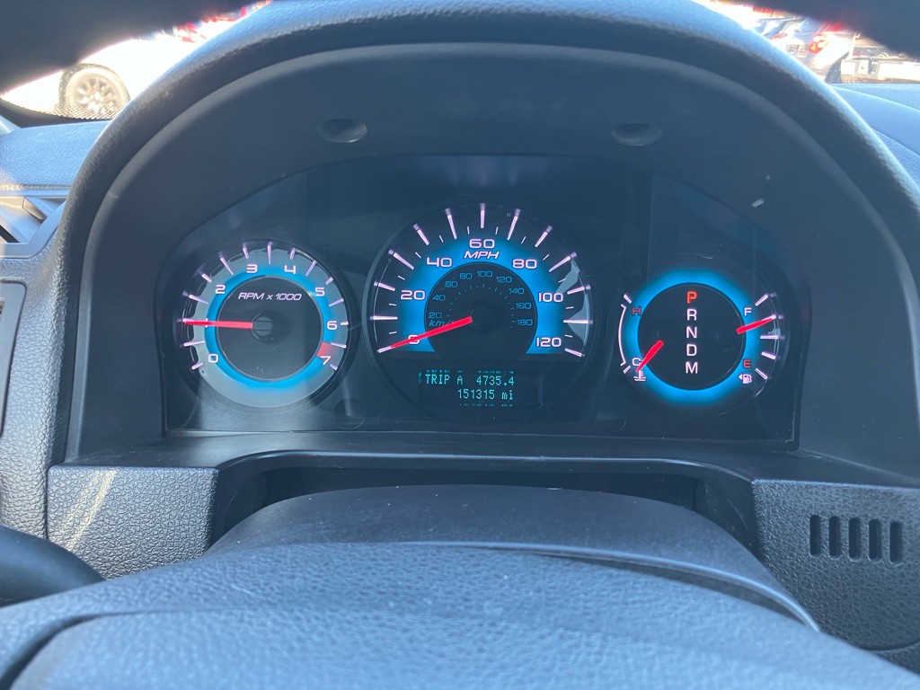 2011 Ford Fusion Image 12