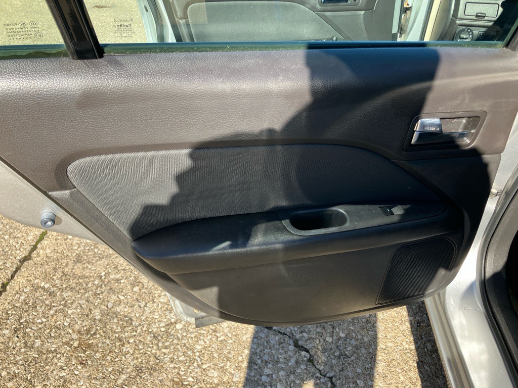 2011 Ford Fusion Image 18