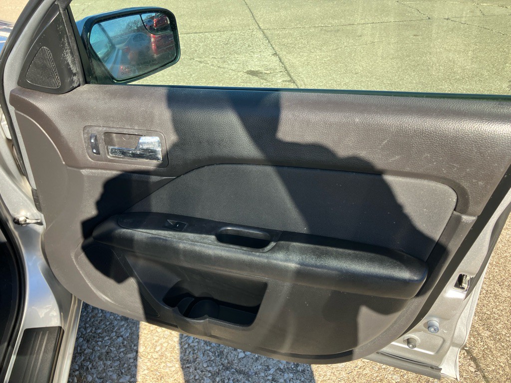 2011 Ford Fusion Image 22
