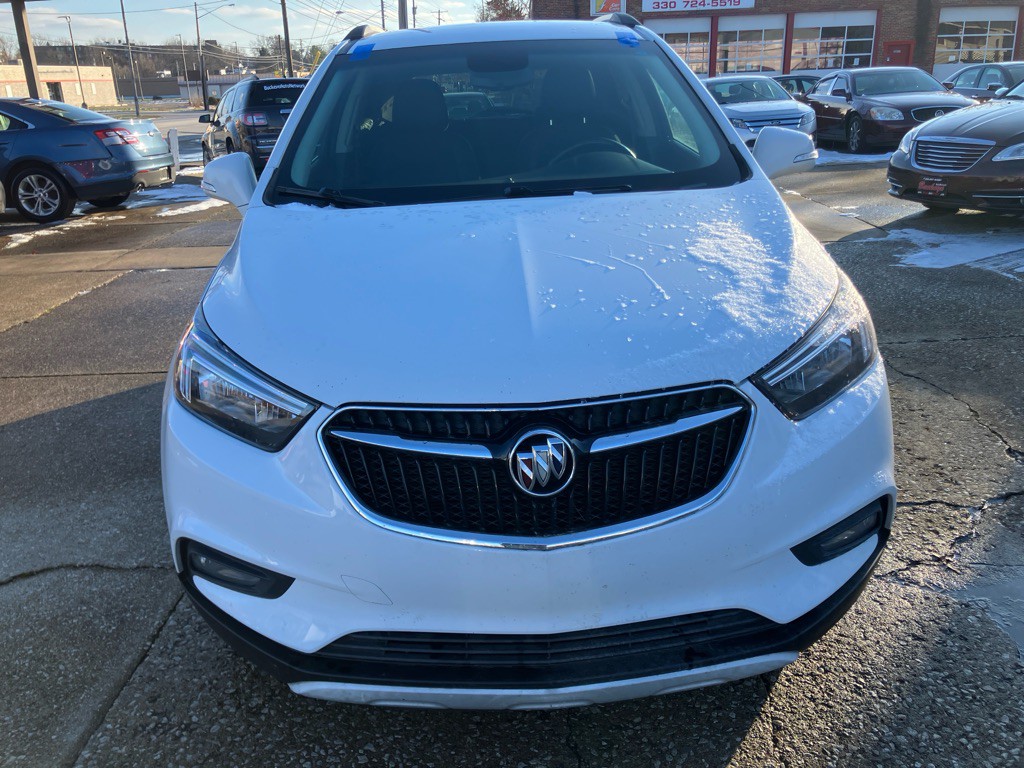 2017 Buick Enclave Image 2