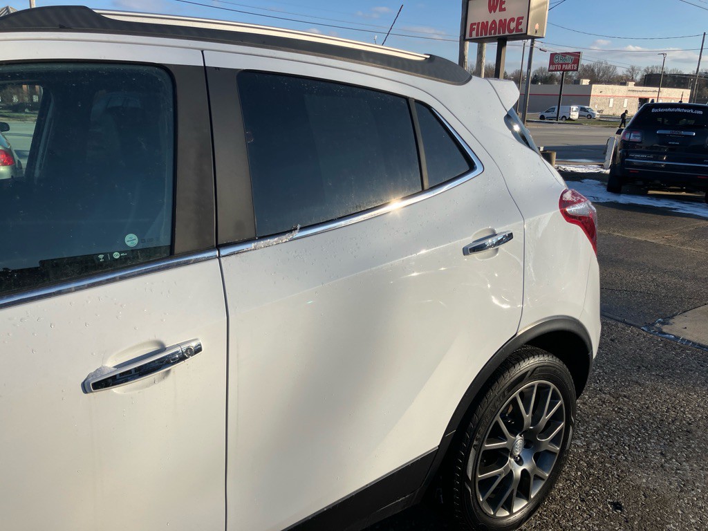 2017 Buick Enclave Image 4