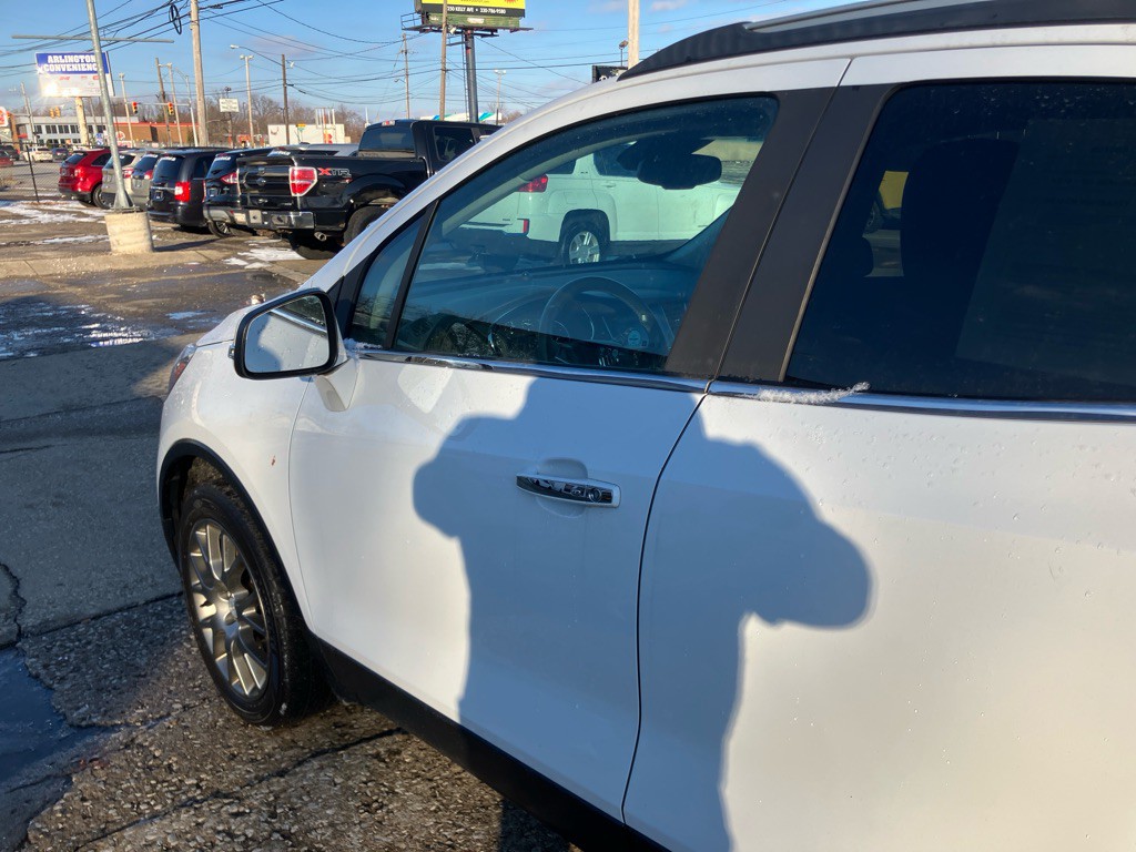 2017 Buick Enclave Image 5