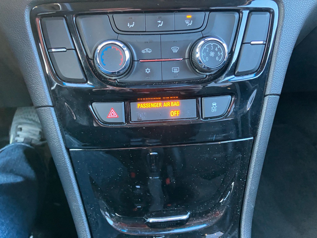 2017 Buick Enclave Image 15