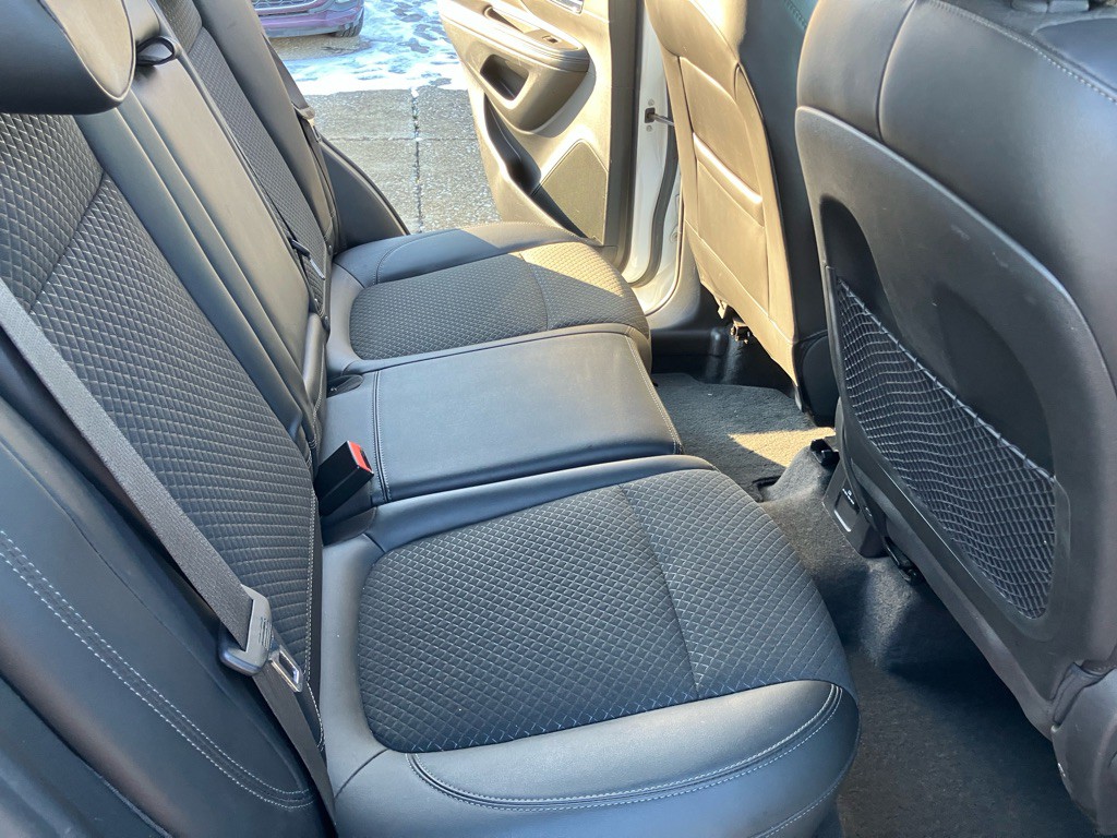 2017 Buick Enclave Image 21