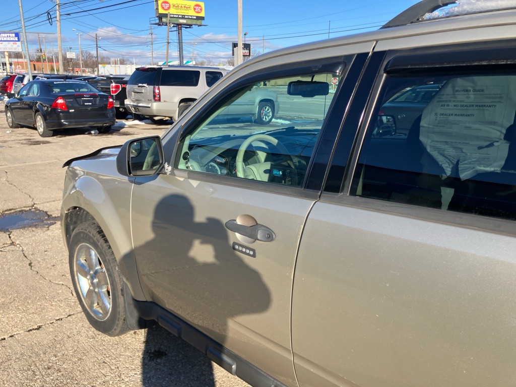 2010 Ford Escape Image 5