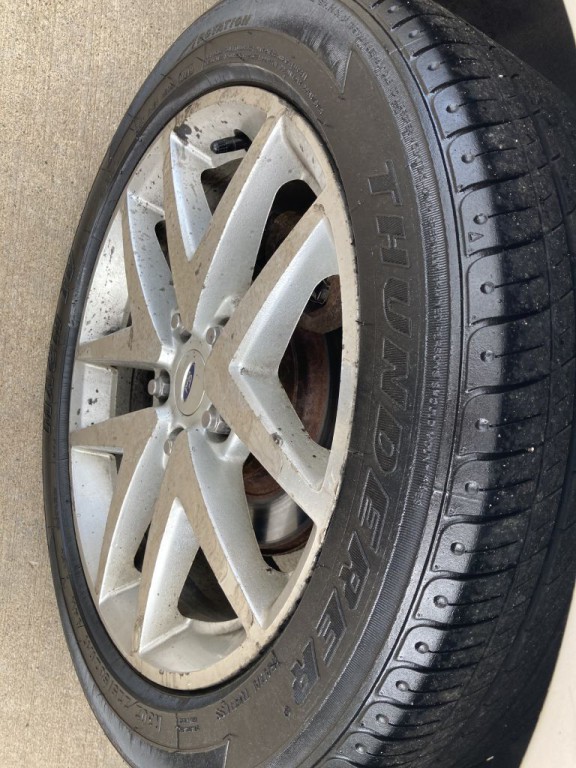 2010 Ford Fusion Image 11