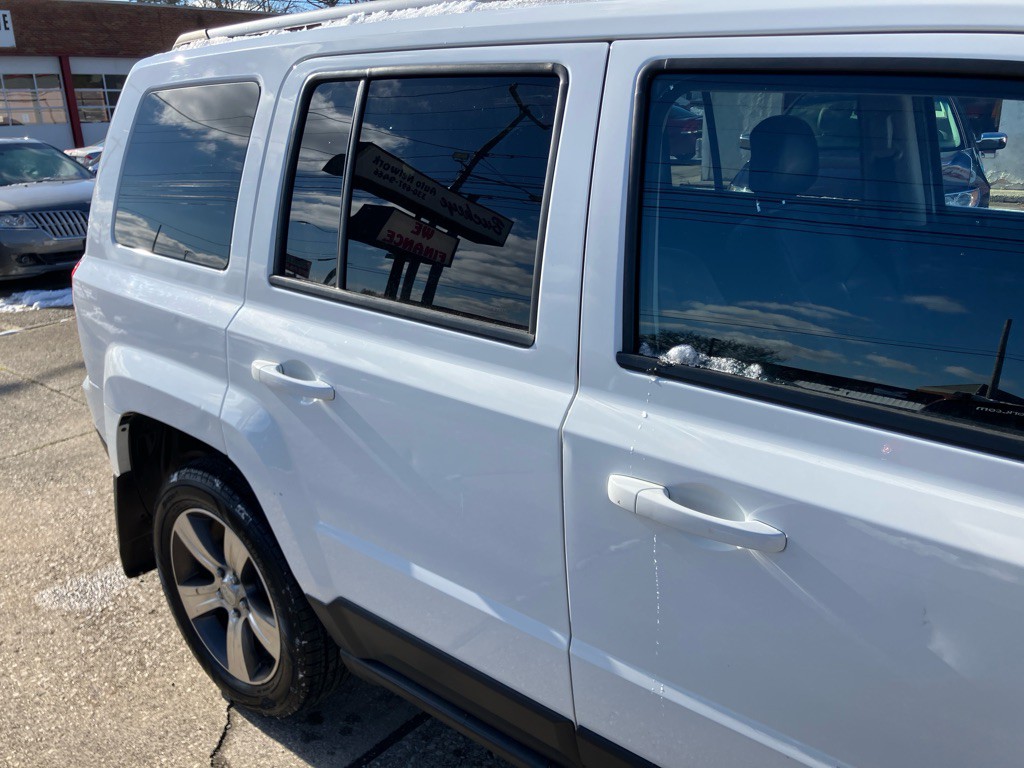 2016 Jeep Patriot Image 10