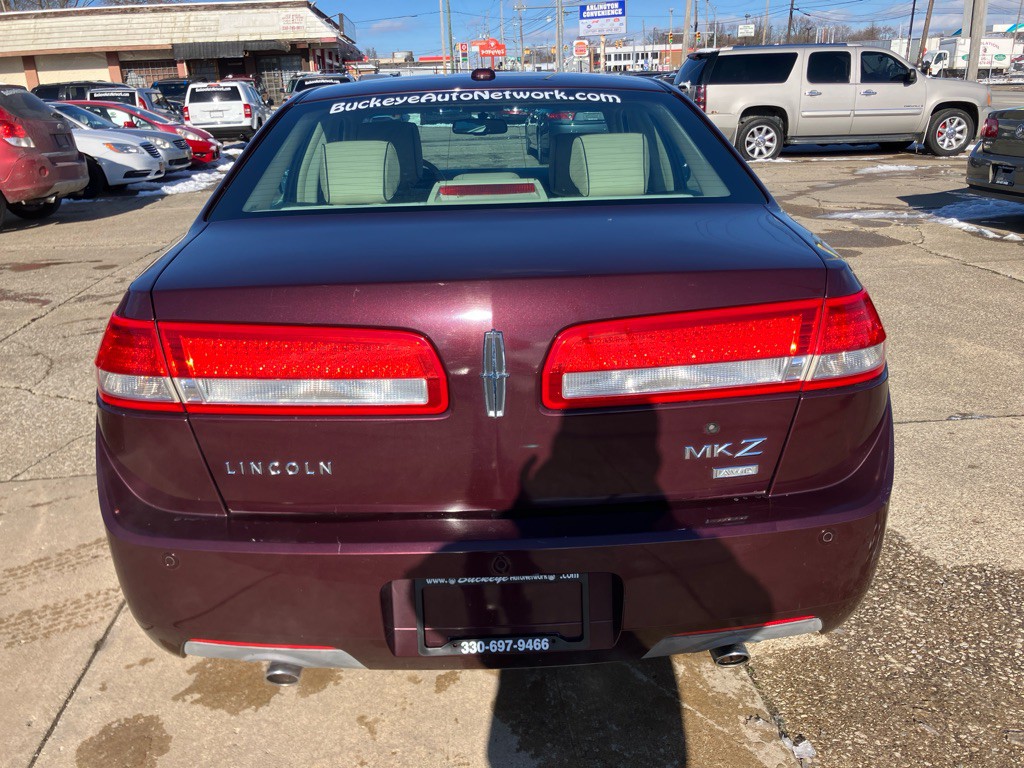 2011 Lincoln MKZ Image 7
