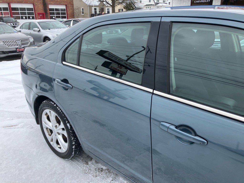 2012 Ford Fusion Image 10