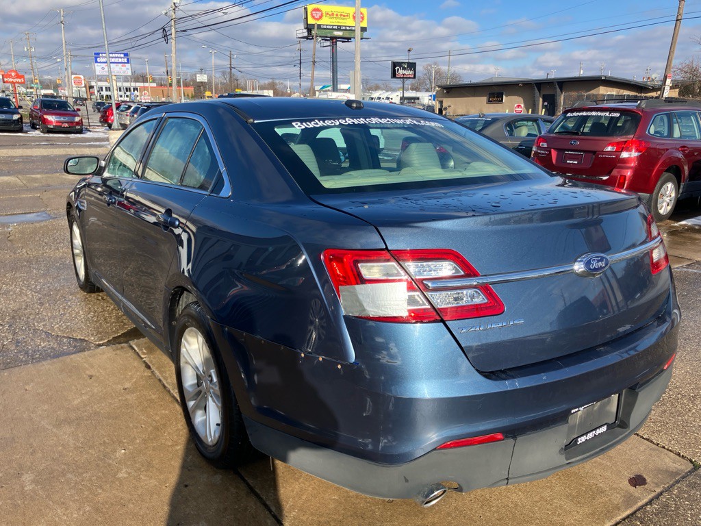 2018 Ford Taurus Image 6