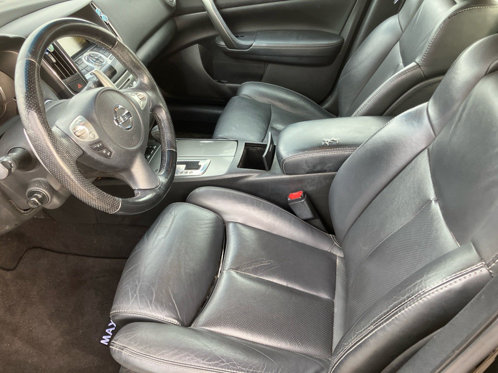 2012 Nissan Maxima Image 18