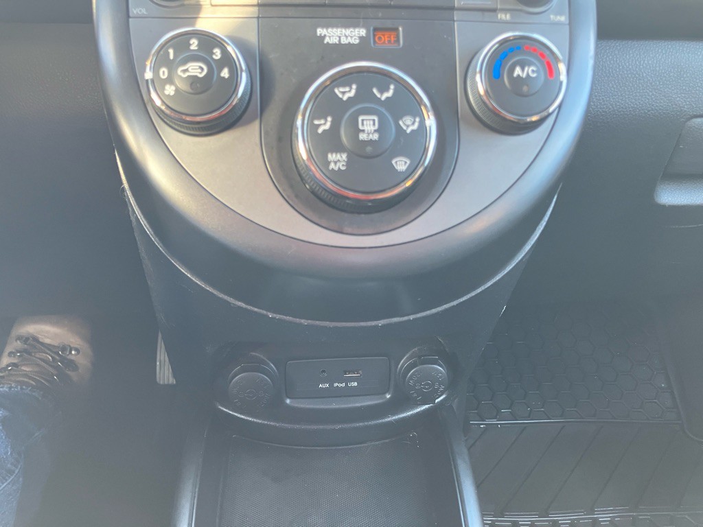 2011 Kia Soul Image 16