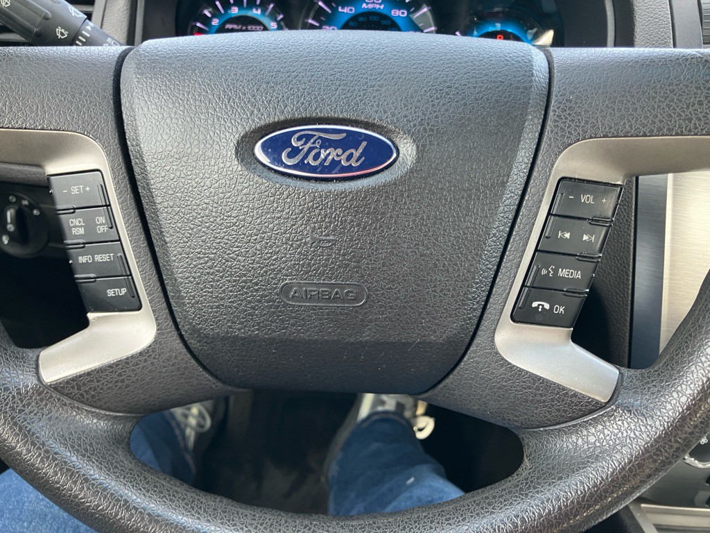2010 Ford Fusion Image 13
