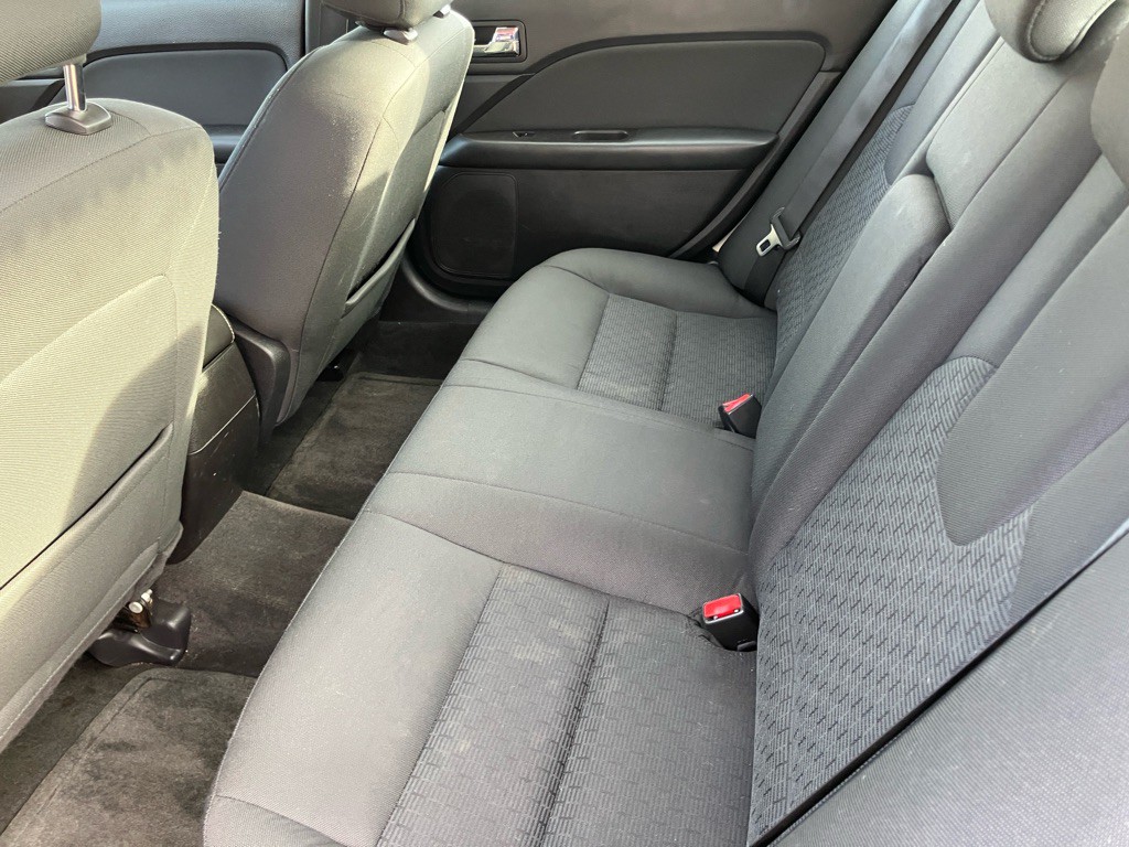 2010 Ford Fusion Image 20