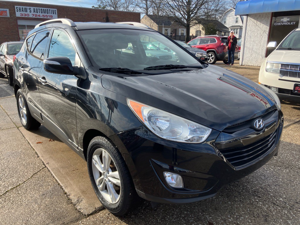 2013 Hyundai Tucson Image 1