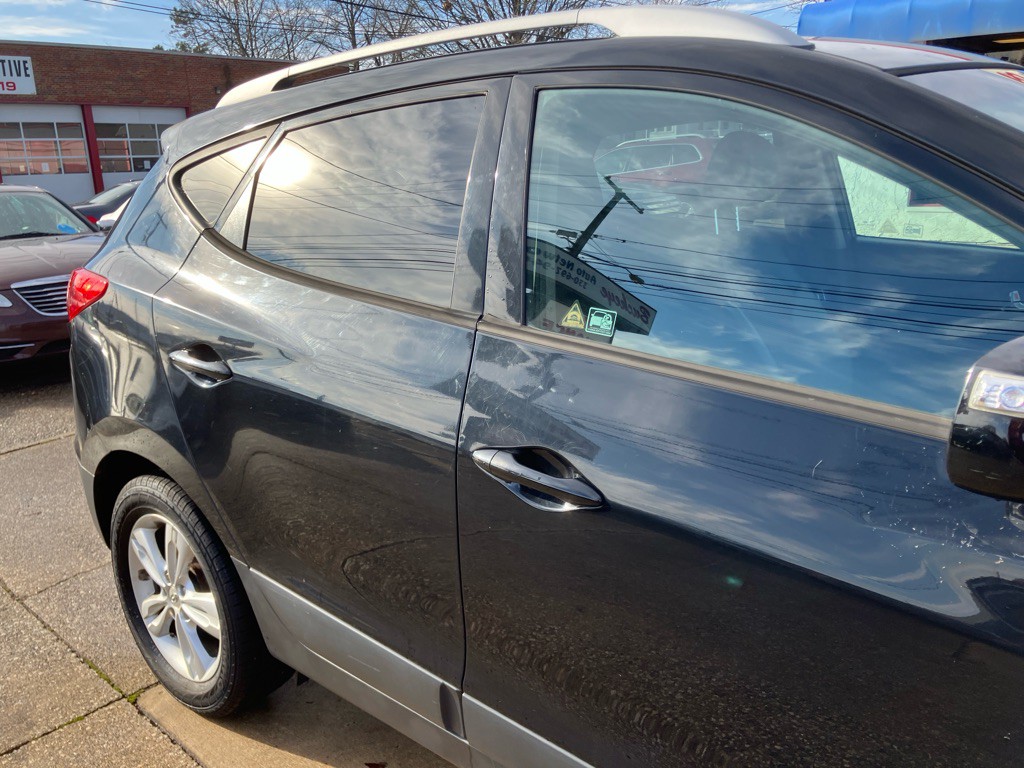 2013 Hyundai Tucson Image 10