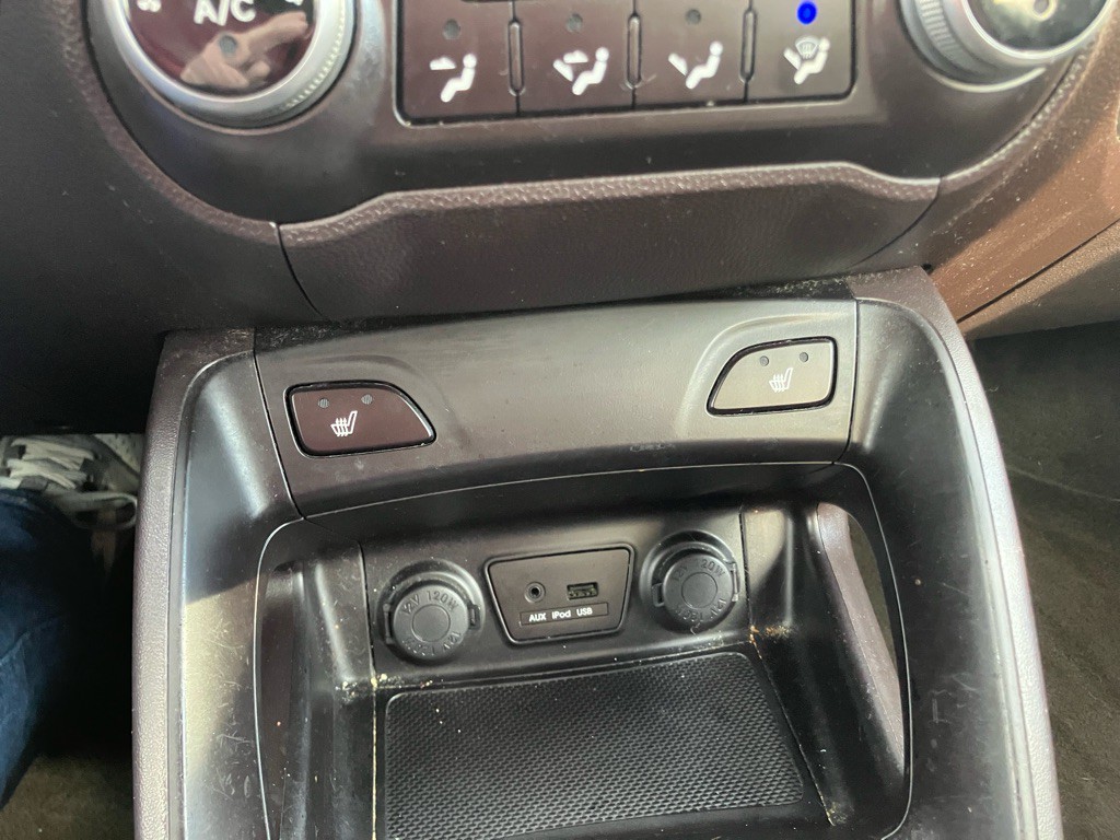 2013 Hyundai Tucson Image 15