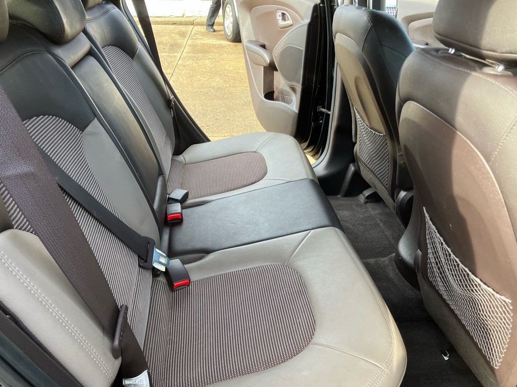 2013 Hyundai Tucson Image 21