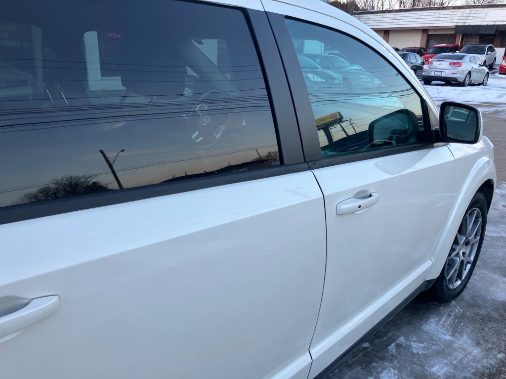 2014 Dodge Journey Image 9