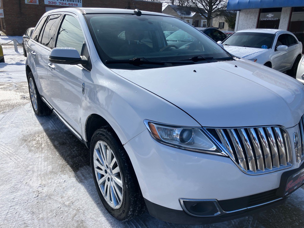 2013 Lincoln MKX Image 1