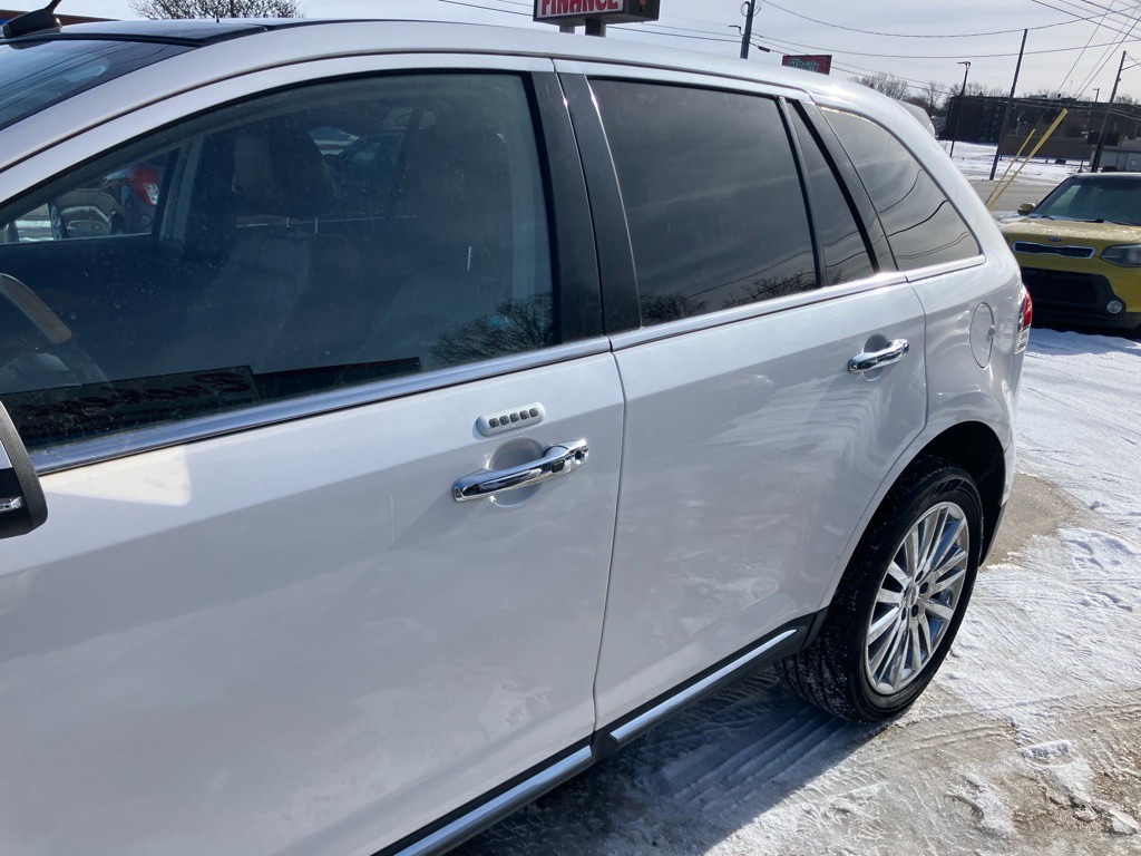 2013 Lincoln MKX Image 4