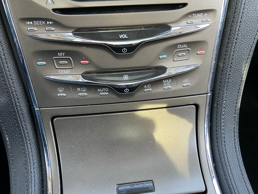 2013 Lincoln MKX Image 15