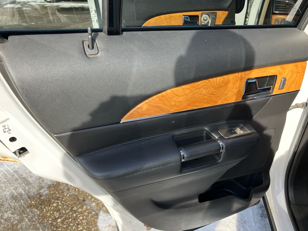 2013 Lincoln MKX Image 18