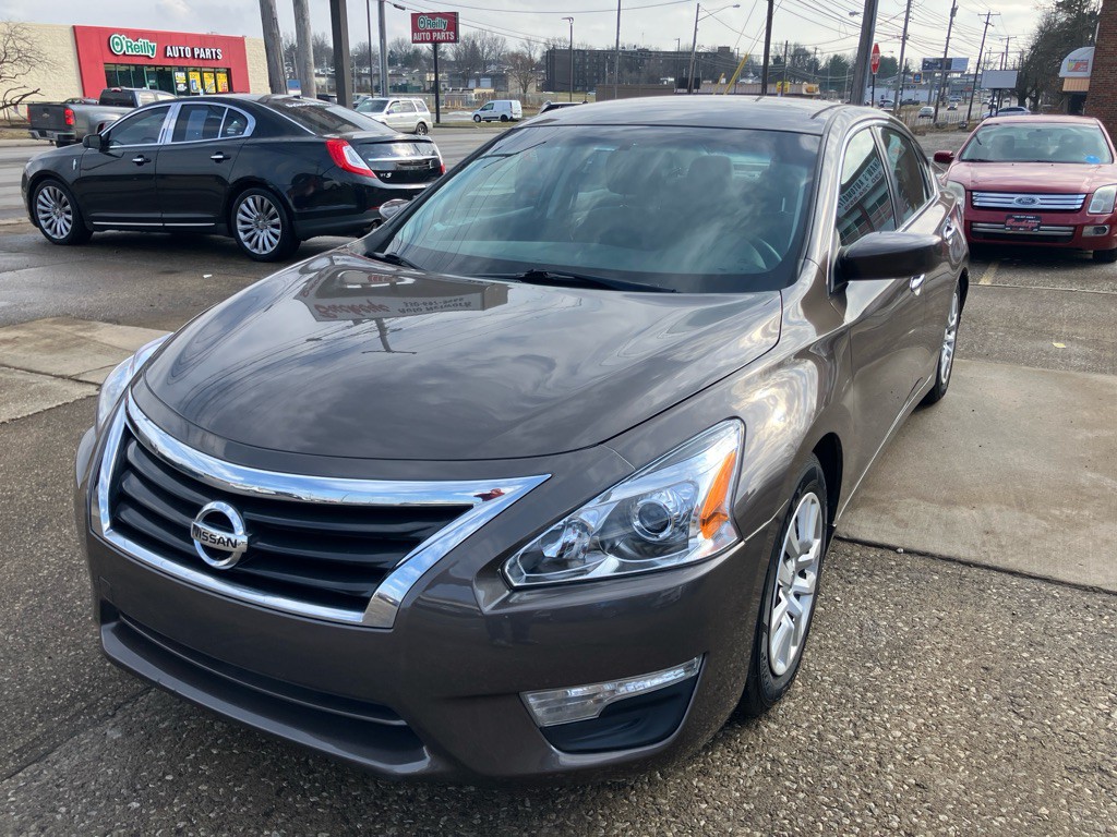 2015 Nissan Altima Image 3