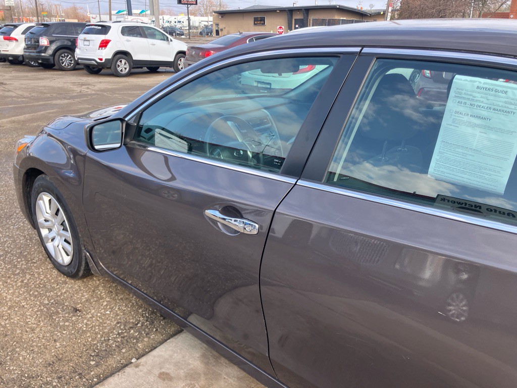 2015 Nissan Altima Image 5
