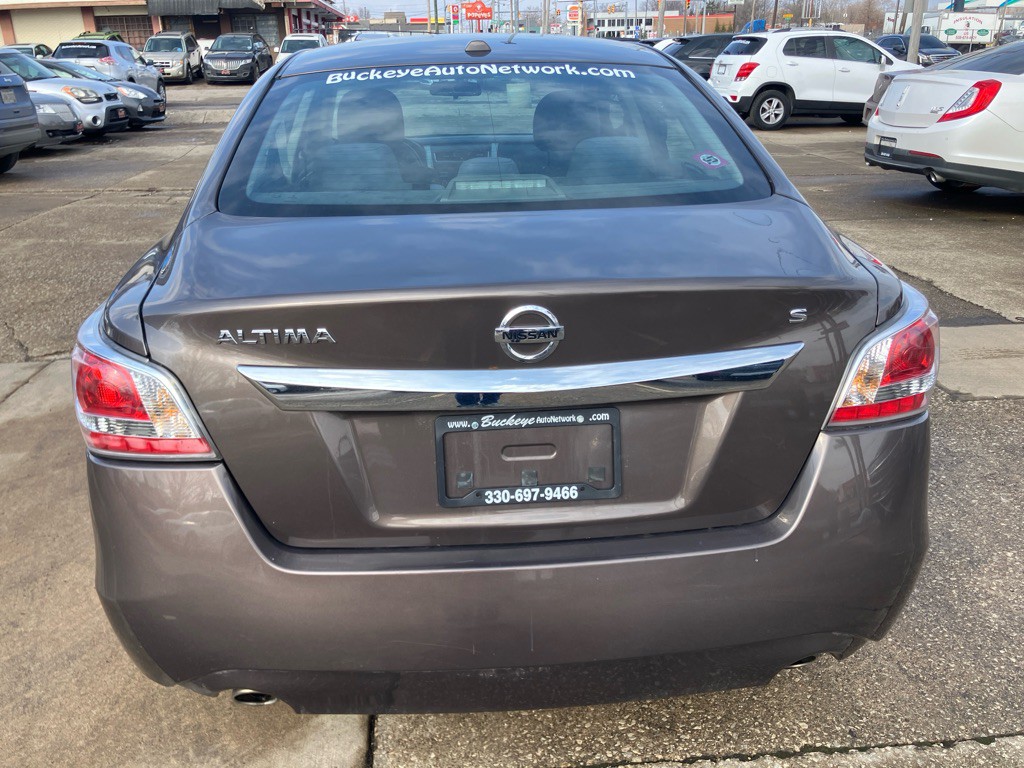 2015 Nissan Altima Image 7