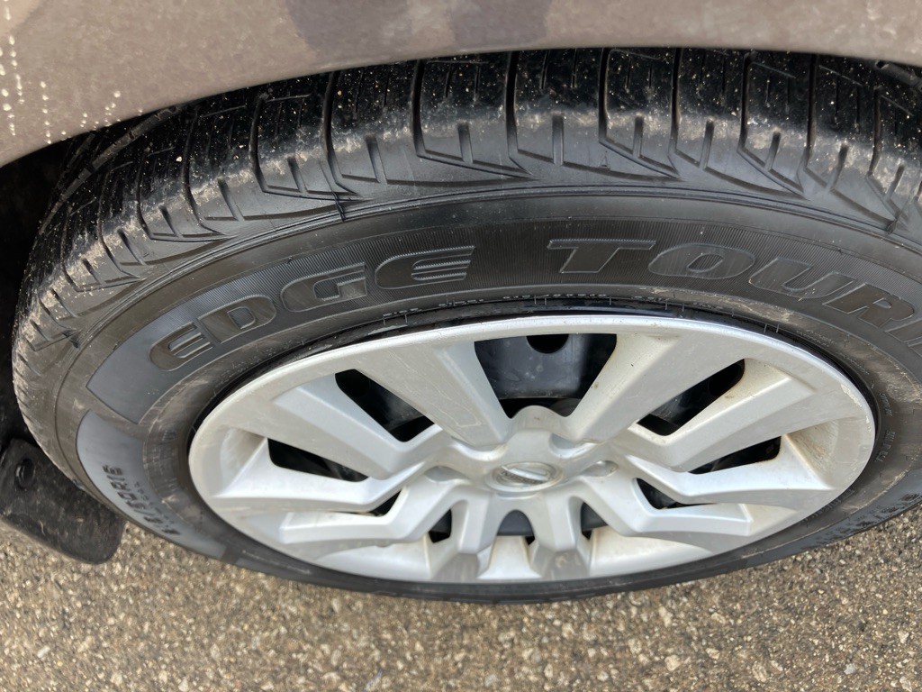 2015 Nissan Altima Image 11